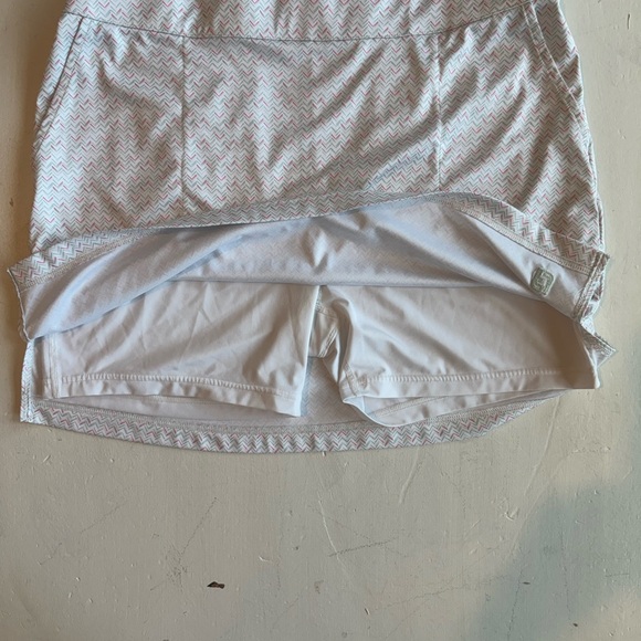 FootJoy Golf Skirt with Built in Shorts White With Green and Pink Size Large FJ - Picture 7 of 7